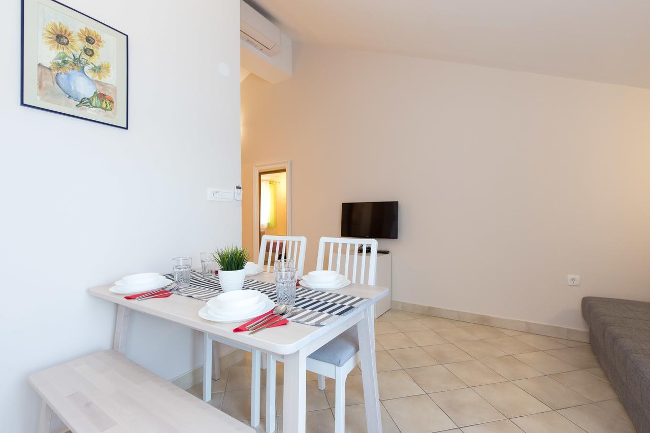 Apartments Tamaris Čižići Eksteriør billede