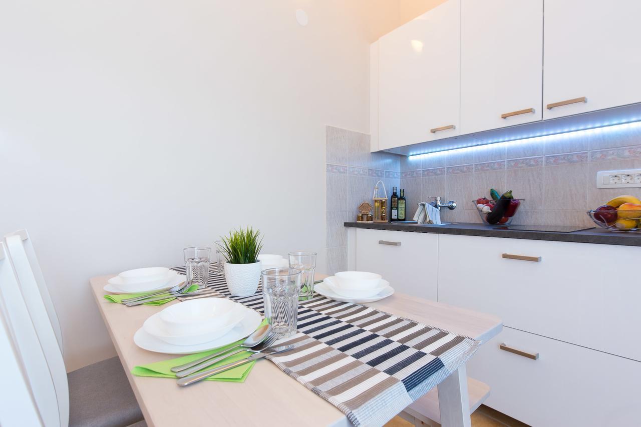 Apartments Tamaris Čižići Eksteriør billede