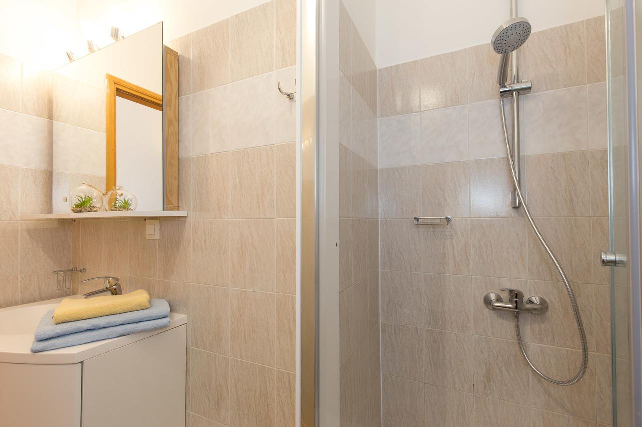 Apartments Tamaris Čižići Eksteriør billede