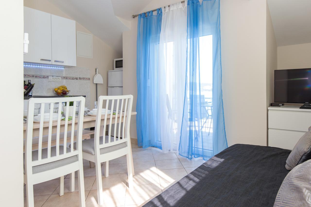 Apartments Tamaris Čižići Eksteriør billede
