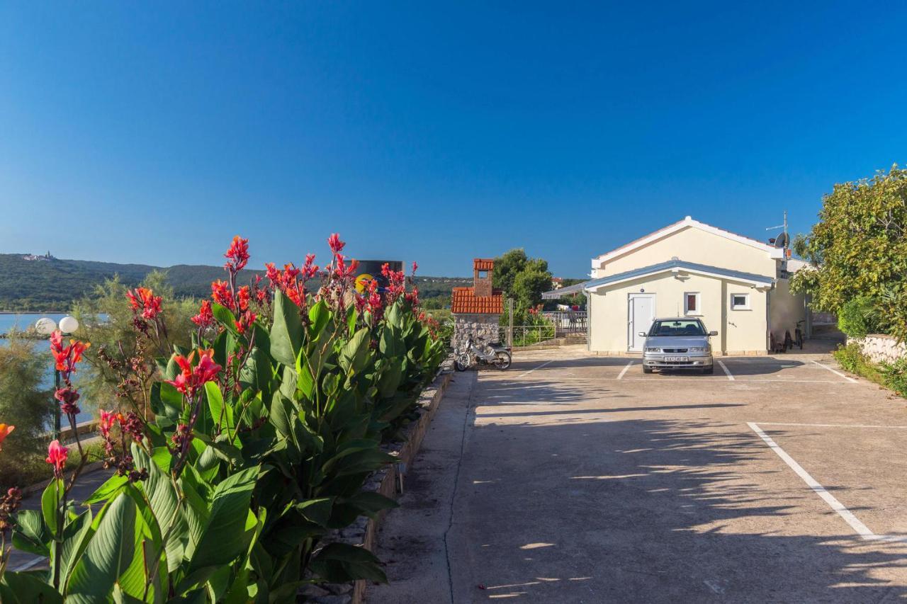 Apartments Tamaris Čižići Eksteriør billede
