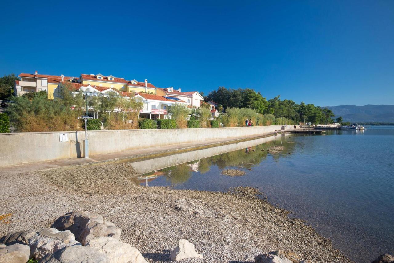 Apartments Tamaris Čižići Eksteriør billede